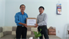 Công đoàn Phan Thiết trao tặng Chuột máy tính cho Trường THCS Hà Huy Tập